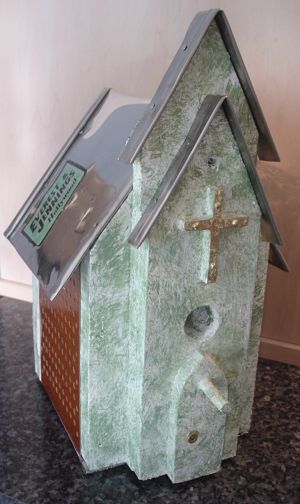 family reunion auction items - birdhouse